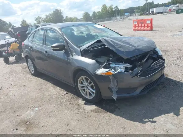 1FADP3F21GL373621 2016 FORD FOCUS - Image 1