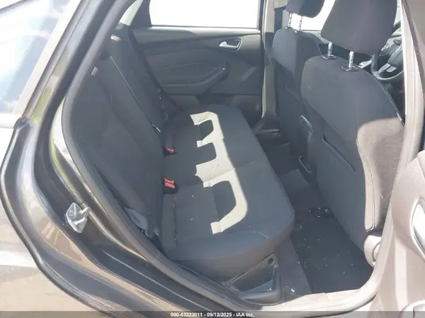 1FADP3F21GL373621 2016 FORD FOCUS - Image 8