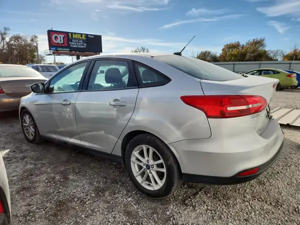1FADP3F21GL380763 2016 FORD FOCUS - Image 2