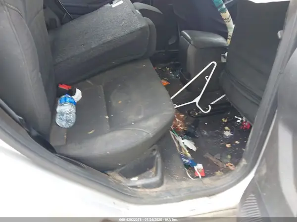1FADP3F21GL389401 2016 FORD FOCUS - Image 8