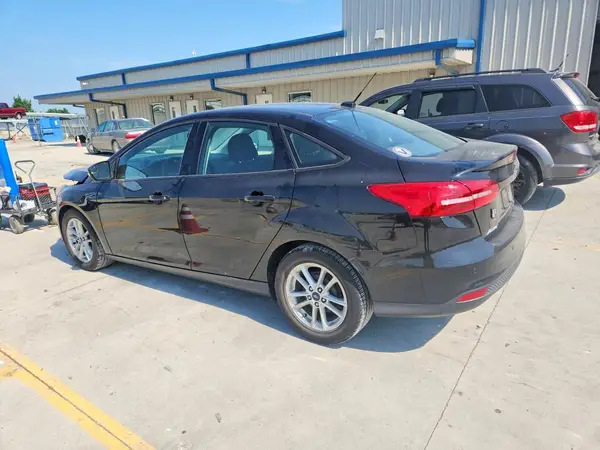1FADP3F21GL390595 2016 FORD FOCUS - Image 2