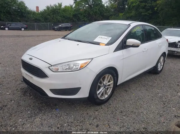 1FADP3F21GL390662 2016 FORD FOCUS - Image 2