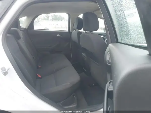 1FADP3F21GL390662 2016 FORD FOCUS - Image 8