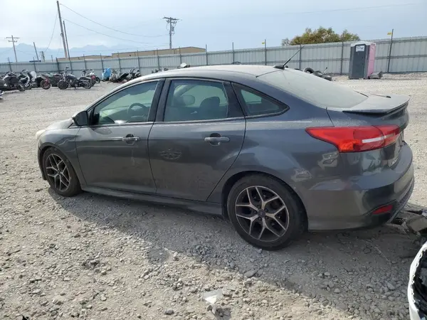 1FADP3F21GL393240 2016 FORD FOCUS - Image 2