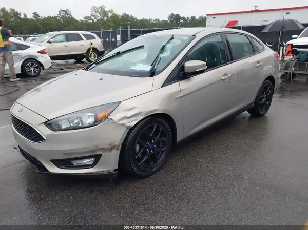 1FADP3F21GL397112 2016 FORD FOCUS - Image 2
