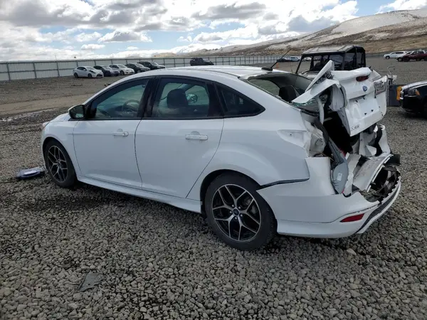 1FADP3F21GL397479 2016 FORD FOCUS - Image 2