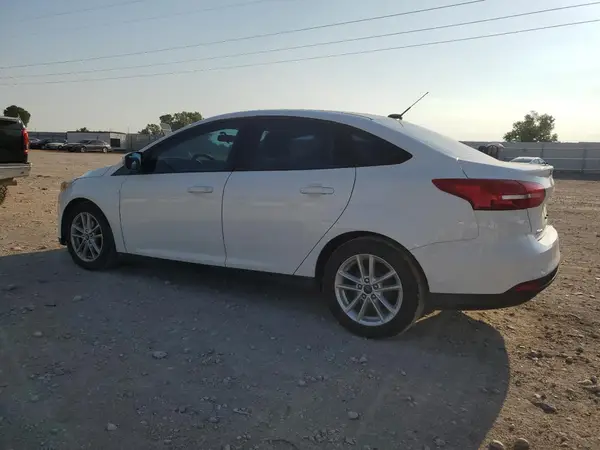 1FADP3F21GL402096 2016 FORD FOCUS - Image 2