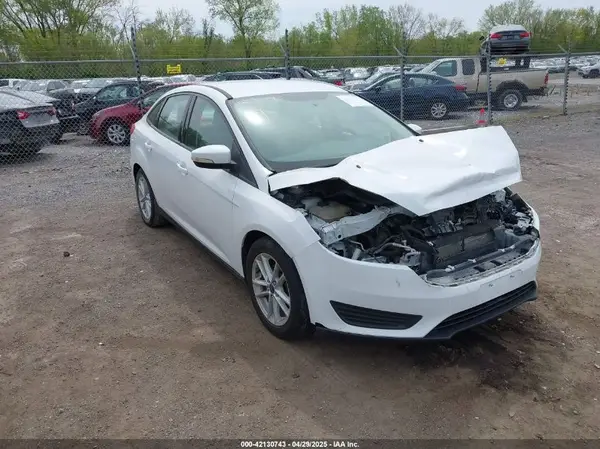 1FADP3F21GL403121 2016 FORD FOCUS - Image 1