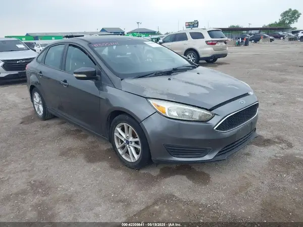 1FADP3F21HL205009 2017 FORD FOCUS - Image 1