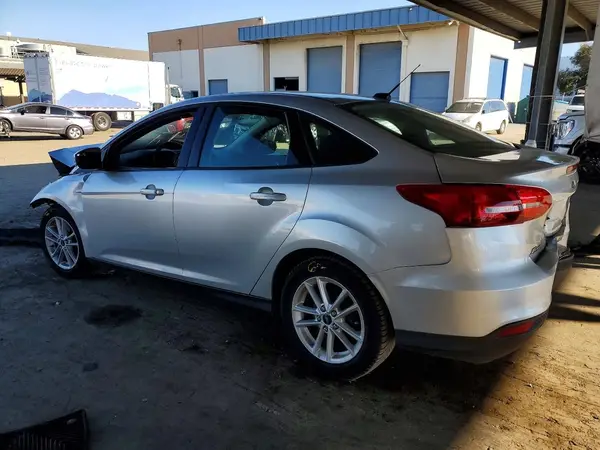1FADP3F21HL215619 2017 FORD FOCUS - Image 2