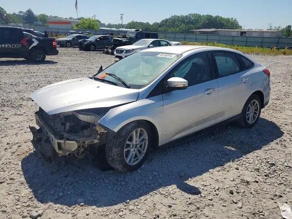 1FADP3F21HL224305 2017 FORD FOCUS - Image 1