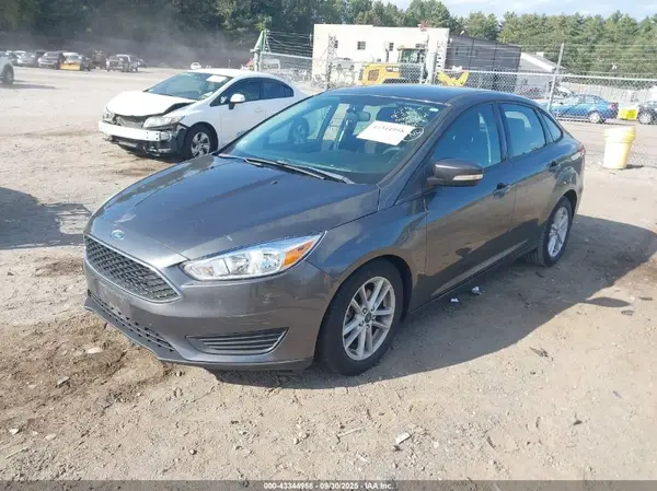 1FADP3F21HL227012 2017 FORD FOCUS - Image 2