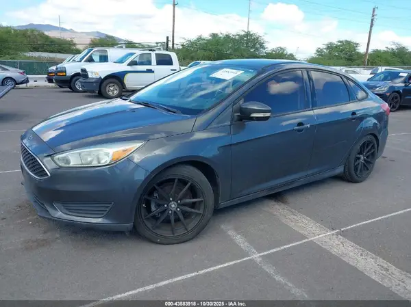 1FADP3F21HL230220 2017 FORD FOCUS - Image 2
