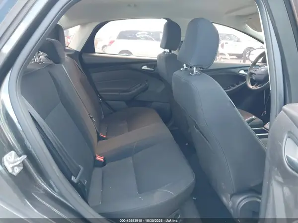 1FADP3F21HL230220 2017 FORD FOCUS - Image 8