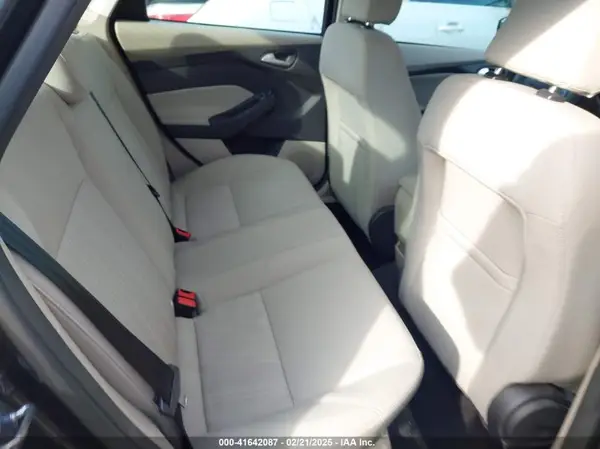 1FADP3F21HL251245 2017 FORD FOCUS - Image 8