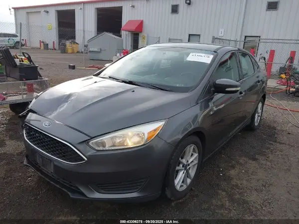 1FADP3F21HL271365 2017 FORD FOCUS - Image 2
