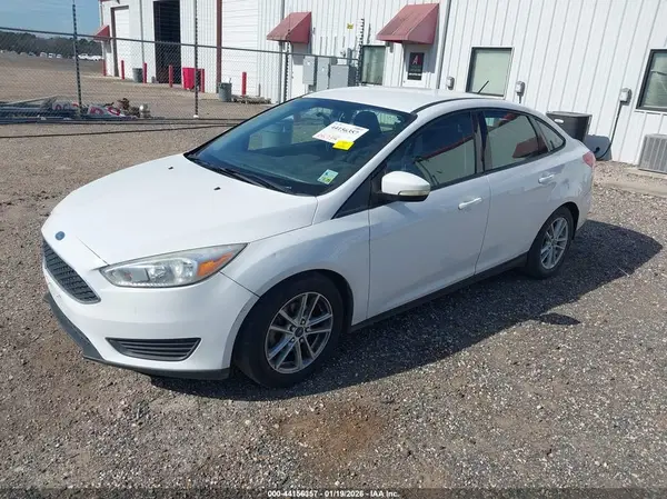 1FADP3F21HL295584 2017 FORD FOCUS - Image 2