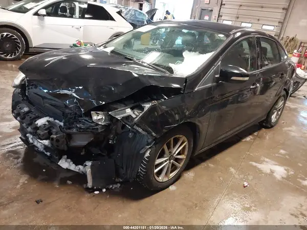 1FADP3F21HL297576 2017 FORD FOCUS - Image 2