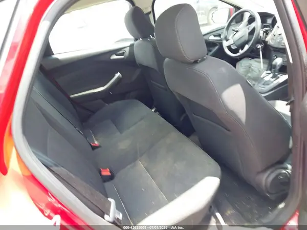 1FADP3F21HL301786 2017 FORD FOCUS - Image 8