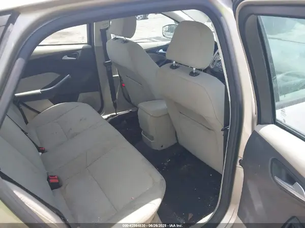 1FADP3F21HL301934 2017 FORD FOCUS - Image 8