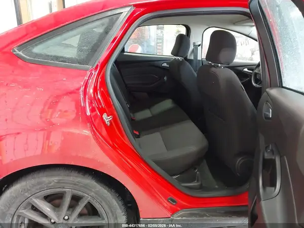 1FADP3F21HL308303 2017 FORD FOCUS - Image 8