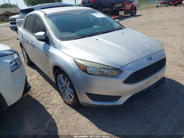 1FADP3F21HL318927 2017 FORD FOCUS - Image 1