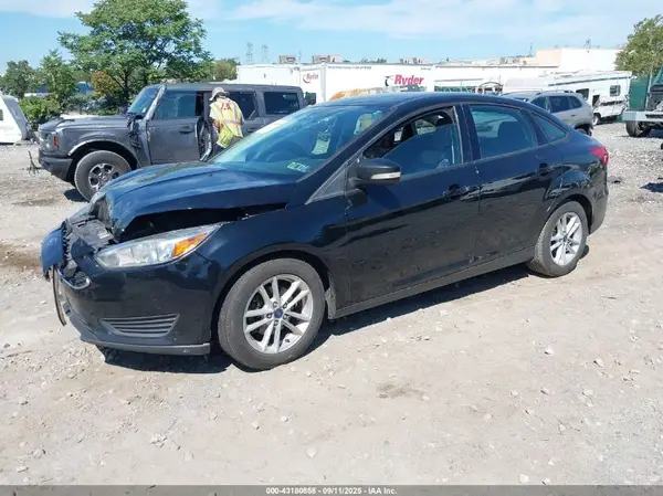 1FADP3F21HL321858 2017 FORD FOCUS - Image 2