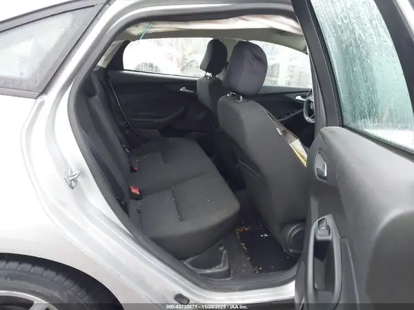 1FADP3F21HL323318 2017 FORD FOCUS - Image 8