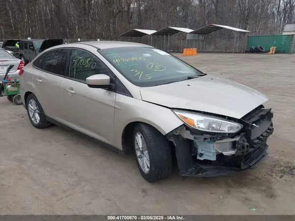 1FADP3F21JL202102 2018 FORD FOCUS - Image 1