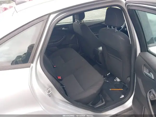 1FADP3F21JL202441 2018 FORD FOCUS - Image 8