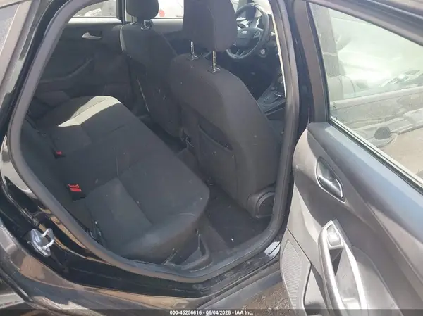 1FADP3F21JL209941 2018 FORD FOCUS - Image 8