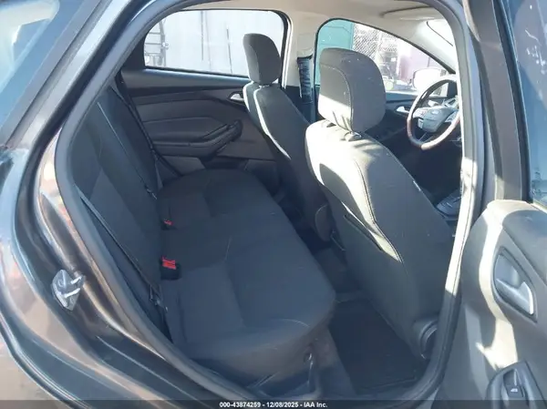 1FADP3F21JL213732 2018 FORD FOCUS - Image 8