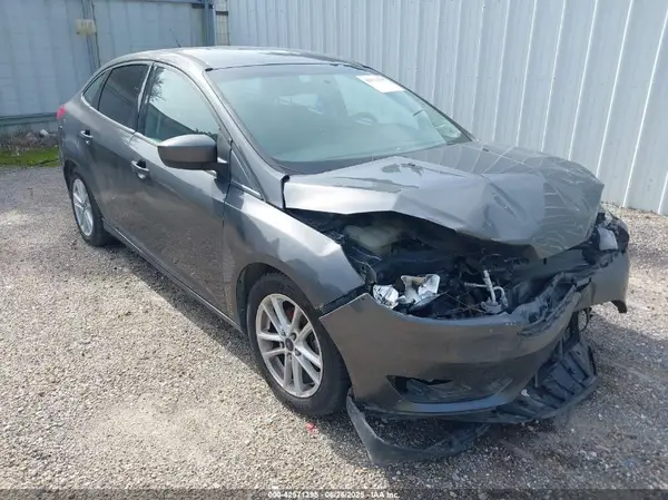 1FADP3F21JL214749 2018 FORD FOCUS - Image 1