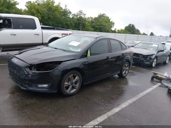 1FADP3F21JL220289 2018 FORD FOCUS - Image 2
