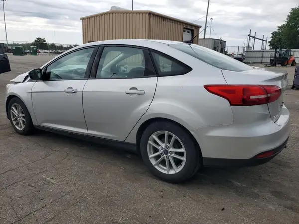 1FADP3F21JL235570 2018 FORD FOCUS - Image 2