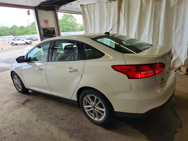 1FADP3F21JL239814 2018 FORD FOCUS - Image 2