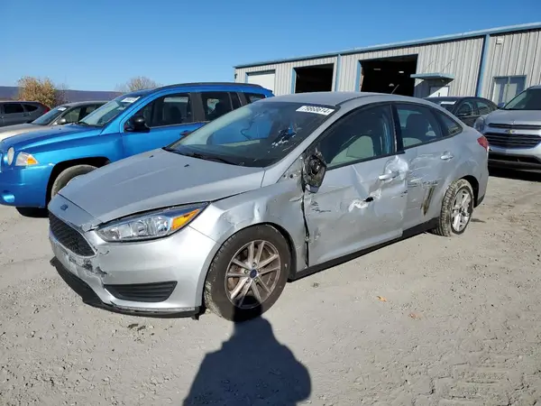 1FADP3F21JL241837 2018 FORD FOCUS - Image 1