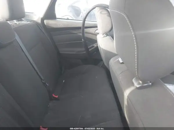 1FADP3F21JL251042 2018 FORD FOCUS - Image 8