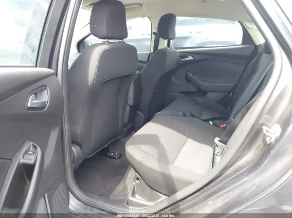 1FADP3F21JL265510 2018 FORD FOCUS - Image 8