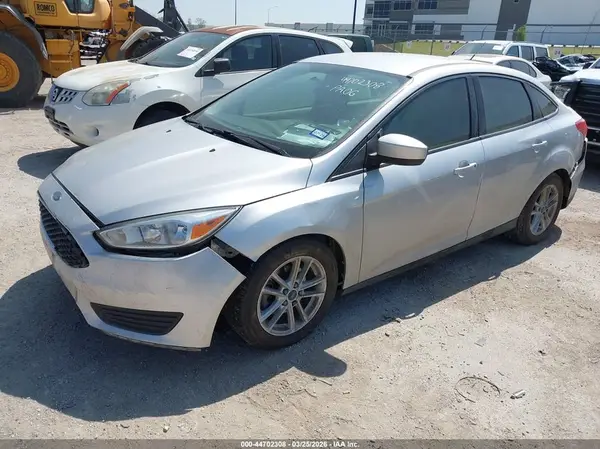 1FADP3F21JL269010 2018 FORD FOCUS - Image 2