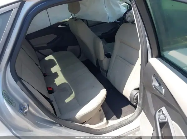 1FADP3F21JL269010 2018 FORD FOCUS - Image 8