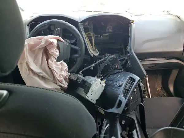 1FADP3F21JL272215 2018 FORD FOCUS - Image 8