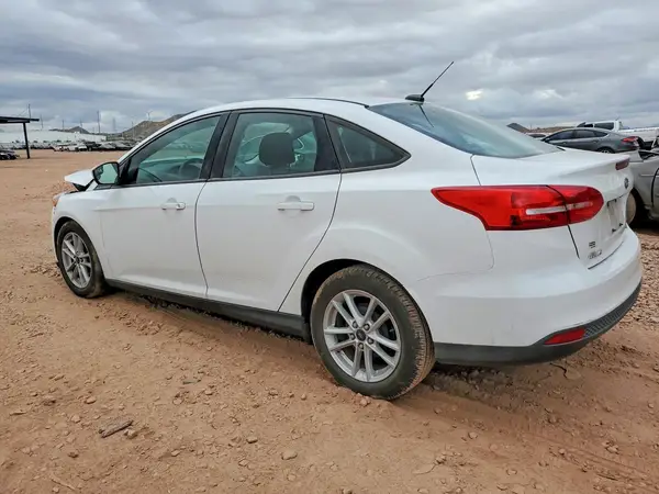 1FADP3F21JL272456 2018 FORD FOCUS - Image 2