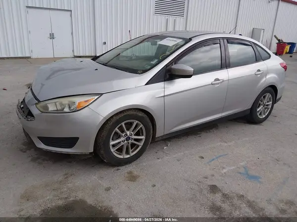 1FADP3F21JL274918 2018 FORD FOCUS - Image 2