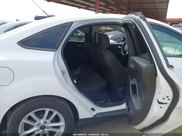 1FADP3F21JL278984 2018 FORD FOCUS - Image 8