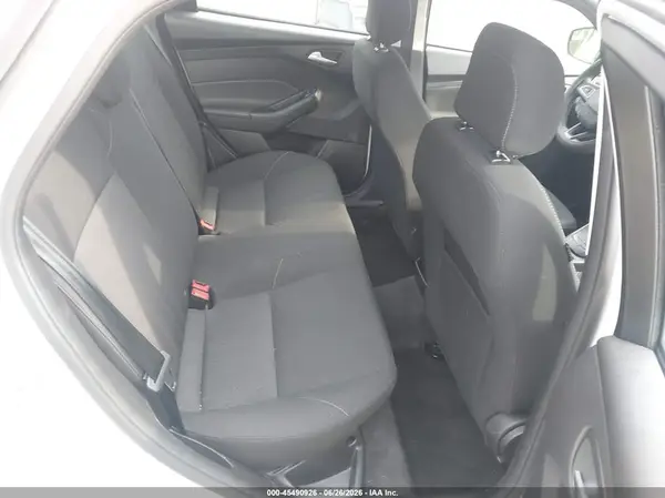 1FADP3F21JL286230 2018 FORD FOCUS - Image 8