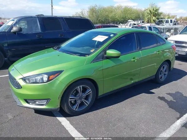 1FADP3F21JL293405 2018 FORD FOCUS - Image 2