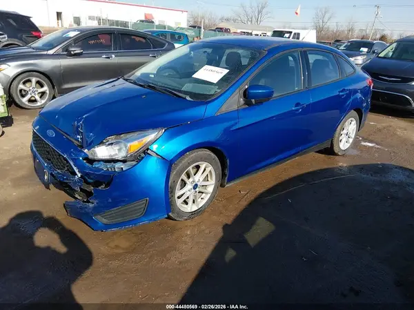 1FADP3F21JL301776 2018 FORD FOCUS - Image 2
