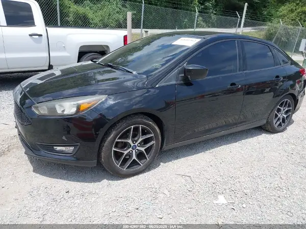 1FADP3F21JL309697 2018 FORD FOCUS - Image 2