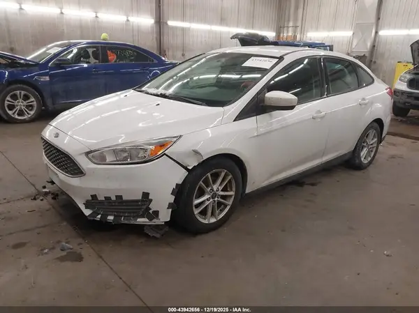 1FADP3F21JL315340 2018 FORD FOCUS - Image 2